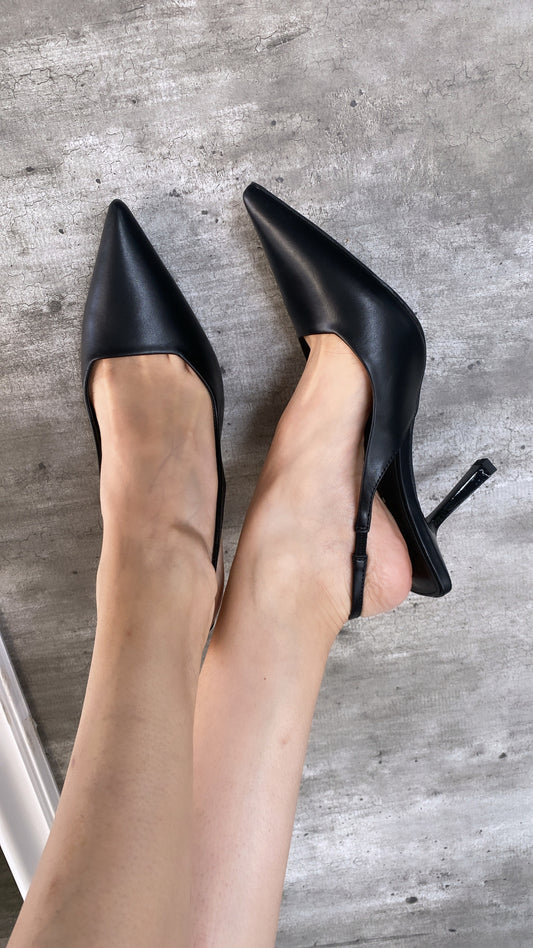 Ezrra Negro
