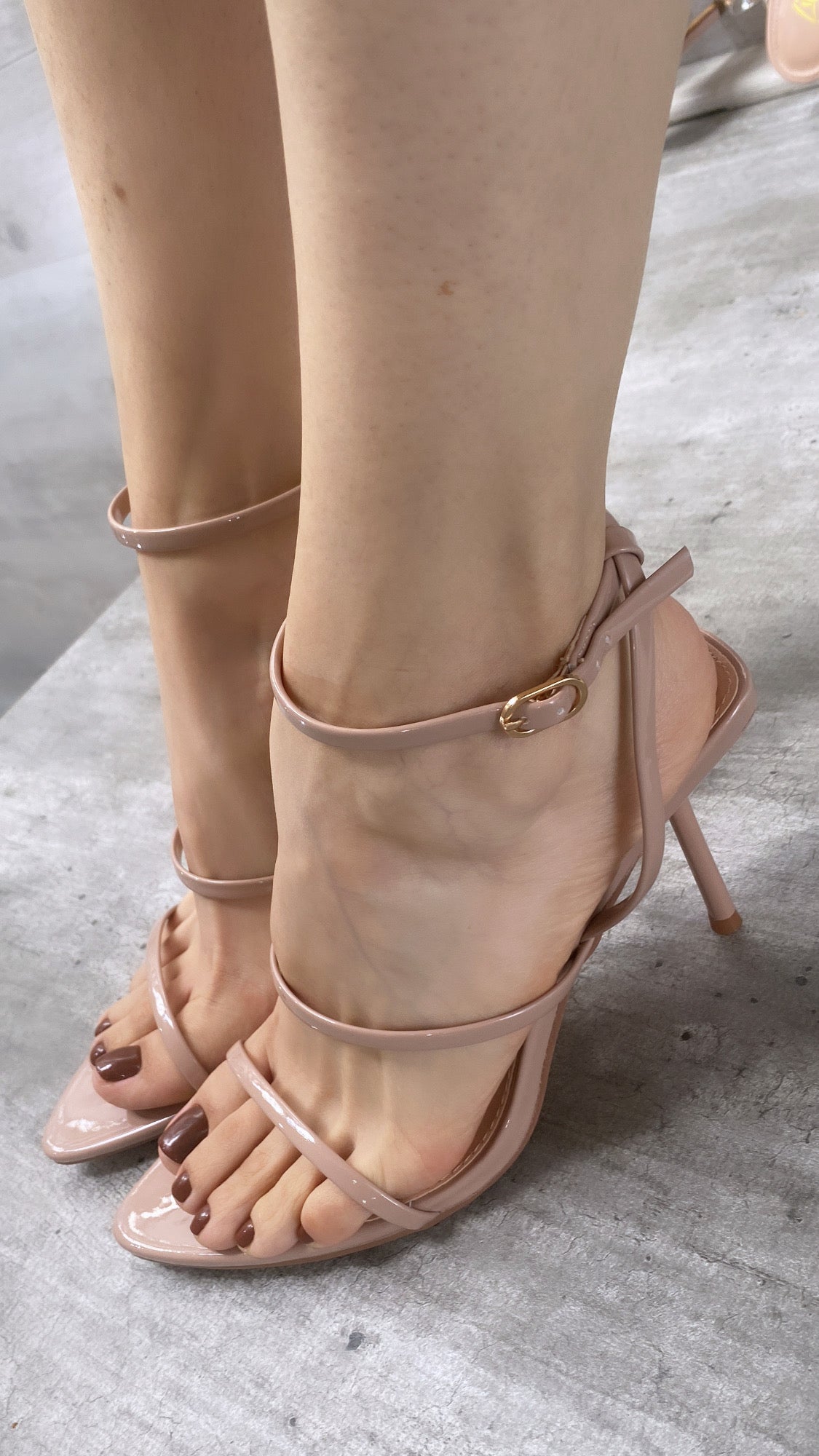 Sorge Nude